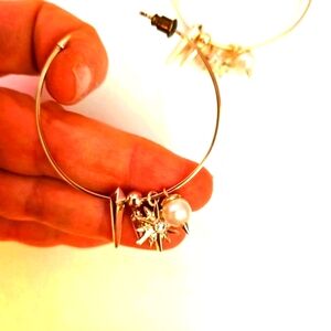 Kendra Scott Charm earrings